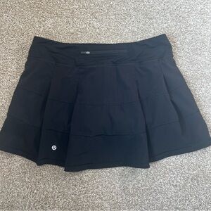 lululemon athletica Women's Classic Black Mini Skirt